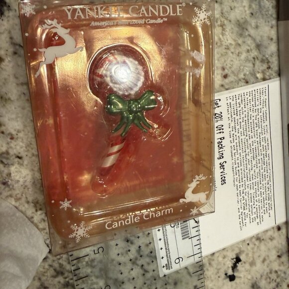 YANKEE CANDLE CHRISTMAS/HOLIDAY CANDY CANE JAR CHARM 2009 Table Top Gift USA - Picture 5 of 8